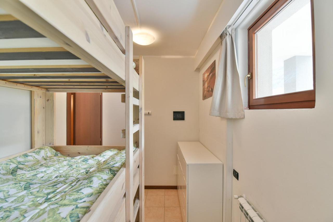 Appartement Voor 6 Personen, Aan Het Comomeer Acquaseria エクステリア 写真